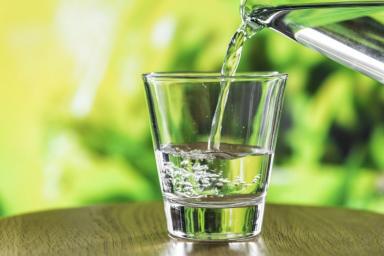Кипяченая вода: почему ее опасно пить