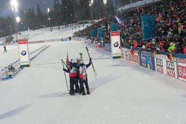 Норвегия выиграла мужскую эстафету на ЧМ по биатлону, Беларусь – 10-я