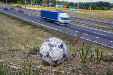 Депутат хочет управлять белорусским футболом бесплатно
