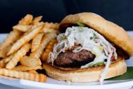 Рекламу фастфуда запретили в лондонском транспорте