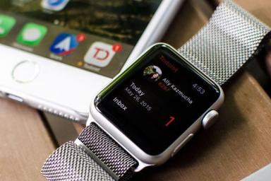 «Умные» часы Apple Watch спасли жизнь пенсионеру