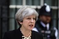 Мэй проводит экстренное совещание из-за кризиса в правительстве