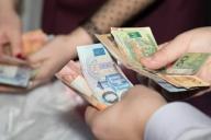 ФСЗН разъяснил условия получения пособий и больничных ИП