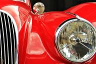 Будущие автомобили Jaguar Land Rover спасут человечество от эпидемий