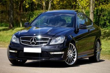 Mercedes обвиняют в фальсификации экотестов