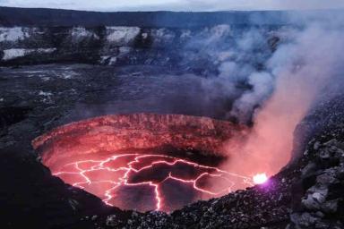 Проснулся самый страшный вулкан: возможные последствия извержения