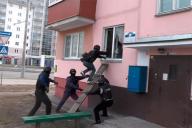 Квартиру наркоторговца в Гомеле милиция брала штурмом