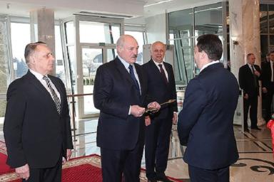 Стало известно, что Лукашенко сказал судьям в новом здании ВС 