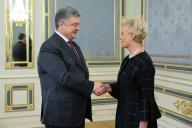 В Киеве переименовали улицу в честь сенатора Джона Маккейна