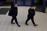 В Гомеле ищут парней, которые сняли деньги с чужой карточки