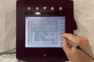 Телефон Apple 1993 года показали на видео