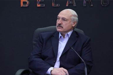 Лукашенко: в прекрасном, но очень опасном месте – центре Европы – нужно быть осторожными