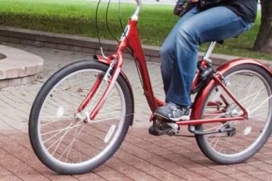 В Гомеле пьяный парень пытался украсть у ребенка велосипед и мобильник