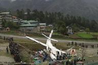 Самолет протаранил вертолет: погибли люди