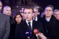 Макрон назвал пожар в соборе Парижской Богоматери ужасной драмой