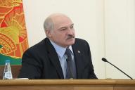 Лукашенко: «Не стремитесь под Минском кусок земли отхватить. Не будет этого, я запретил!»