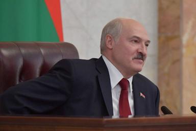 Лукашенко: Что такое 1 000 рублей для спортсмена? Это же не зарплата! Об этом стыдно публично говорить
