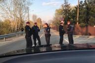 Несколько кордонов: имение Порошенко взяли под усиленную охрану