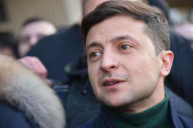 Зеленского обвинили в нарушении тайны голосования на выборах