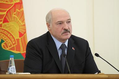 Лукашенко извинился за то, что назвал Елену Анисим «Татьяной»