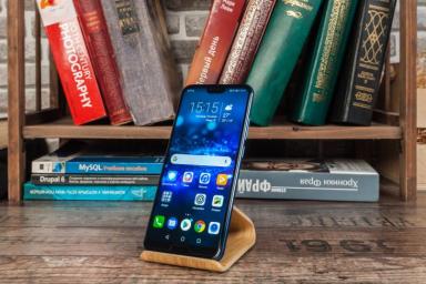 Honor заплатит 5 000 евро за потерянный прототип смартфона