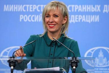 Захарова объяснила, почему Порошенко должен «подчиниться воле» Путина