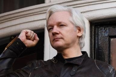 Суд в Лондоне приговорил основателя Wikileaks Джулиана Ассанжа к 50 неделям заключения