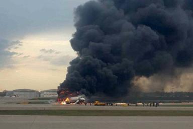 Пожар на самолете в Шереметьево: погибли 13 человек