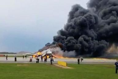 ЧП в Шереметьево: пассажирский самолет горел 