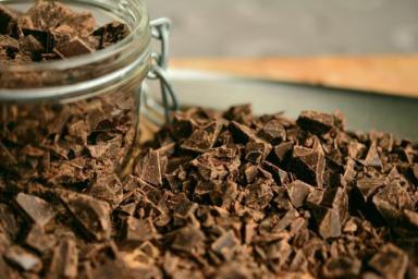 Ученые советуют ежедневно употреблять черный шоколад