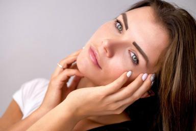 Косметологи назвали 5 лучших продуктов для красивой кожи