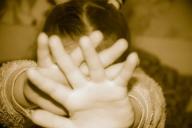 На 10-летнюю девочку упала гранитная плита с памятника погибшим в ВОВ