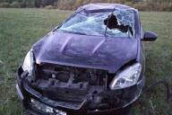 Под Гродно кроссовер вылетел с дороги и перевернулся, пострадала водитель