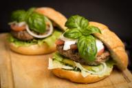 От фастфуда может появиться депрессия: мнение врачей