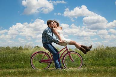 Ученым удалось выяснить, что может укрепить отношения между влюбленными