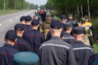 Более сотни человек в Светлогорском районе ищут пожилого мужчину