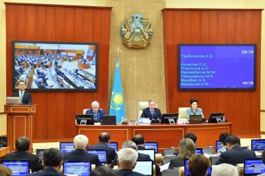 В Казахстане ратифицировали Договор о запрещении ядерного оружия