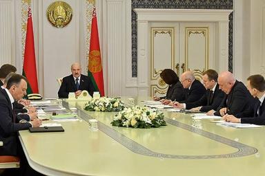 Лукашенко произвел кадровые перестановки в руководстве НАН
