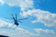 Вертолет МЧС чуть не столкнулся со своим грузом, который занесло порывом ветра