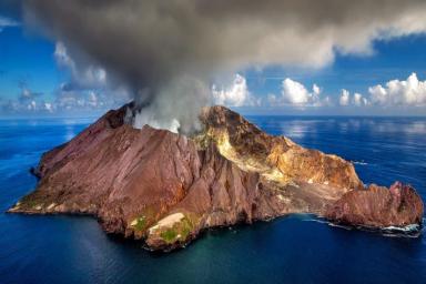 Ученые подтвердили активность американского вулкана: чего стоит ожидать?