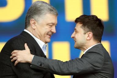 Пусть Господь хранит Украину: Порошенко пожелал Зеленскому успешного президентства