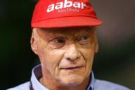 Умер трехкратный чемпион «Формулы 1» Ники Лауда