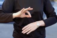 В минских вузах может появиться специальность сурдопереводчика