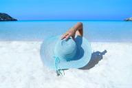 Как правильно загорать на солнце без вреда для здоровья 