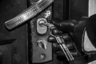 В Минске женщина «обчистила» квартиру сожителя дочери, пока тот находился в тюрьме