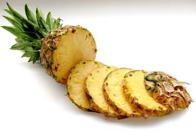 Эксперты нашли в ананасовом соке вещества, продлевающие молодость