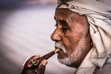 Права стариков. Будут штрафовать за оскорбление пожилых людей в ОАЭ