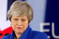 Тереза Мэй расплакалась во время объявления об отставке