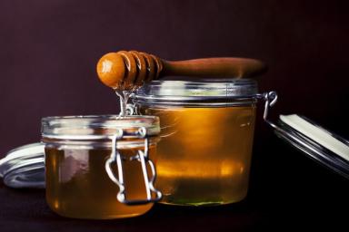 Ученые рассказали о полезных свойствах меда