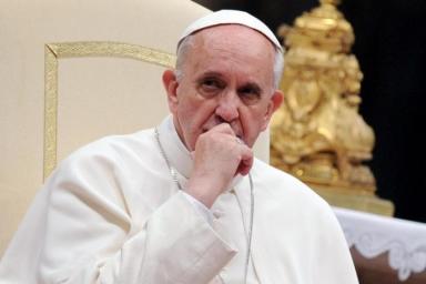 «Можно ли нанять киллера для решения проблемы?»: Папа Римский высказался об абортах